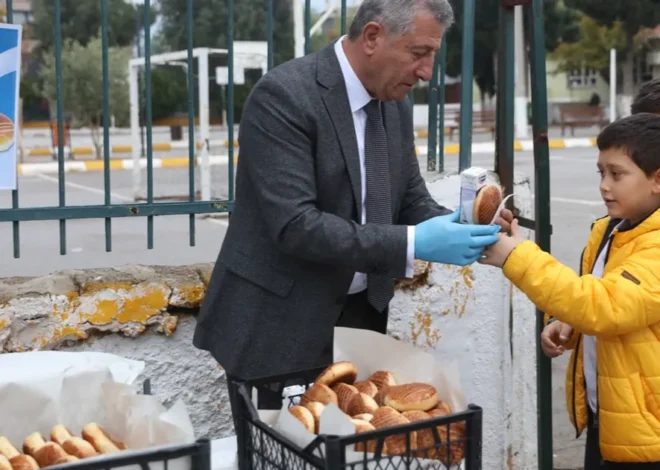 İzmir Güzelbahçe’den çocuklara okul sürprizi